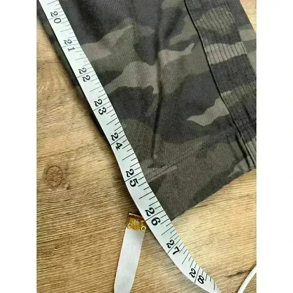 Athleta Farallon Jogger Camo Print Women's 4 Pull On Drawstring Athleisure - Picture 7 of 10